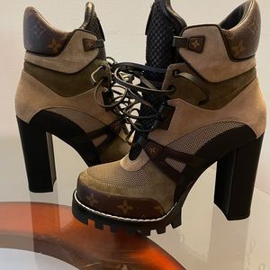 Louis Vuitton Star Trail Ankle Boot in Beige Size 41
